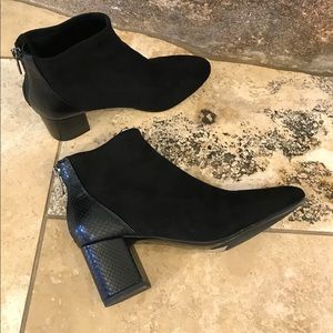 Bandolino Zip Ankle Boot 7M